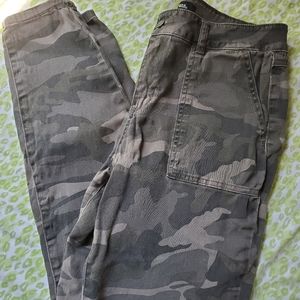 Camo Jeans